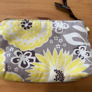 Thirty One makeup/cosmetic bag